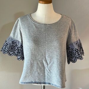 DR2 woman’s crop lightweight sweatshirt with short sleeves embroidered eyelet SM